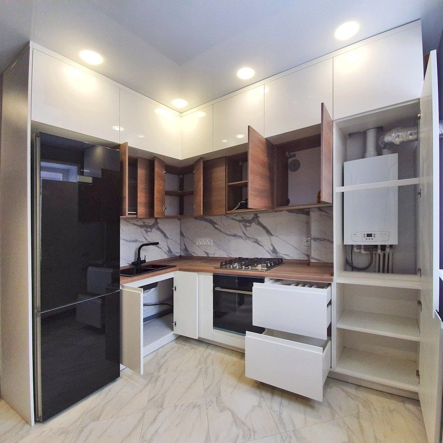 Белый кухонный гарнитур-Кухня МДФ в эмали «Модель 554»-фото5