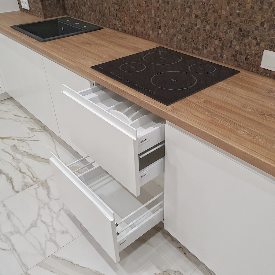 Белый кухонный гарнитур-Кухня МДФ в эмали «Модель 743»-фото7