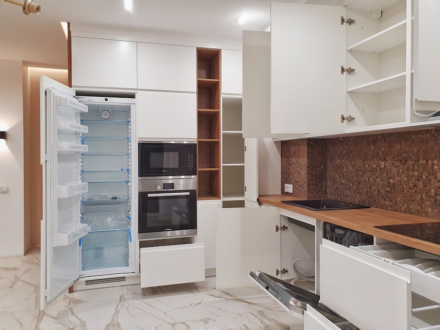 Белый кухонный гарнитур-Кухня МДФ в эмали «Модель 743»-фото5