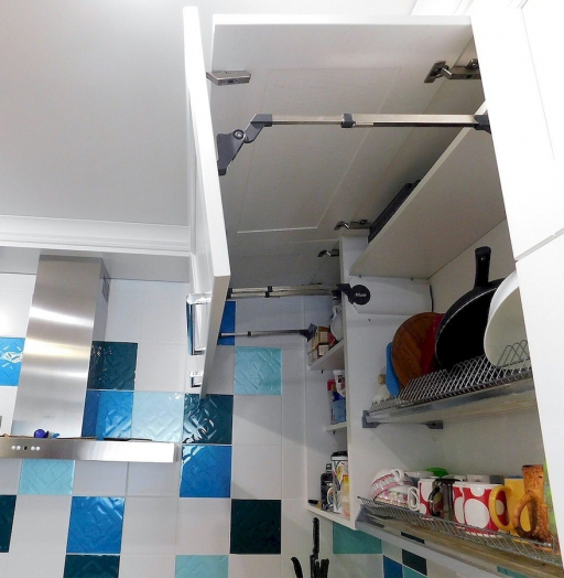 Белый кухонный гарнитур-Кухня МДФ в эмали «Модель 591»-фото9